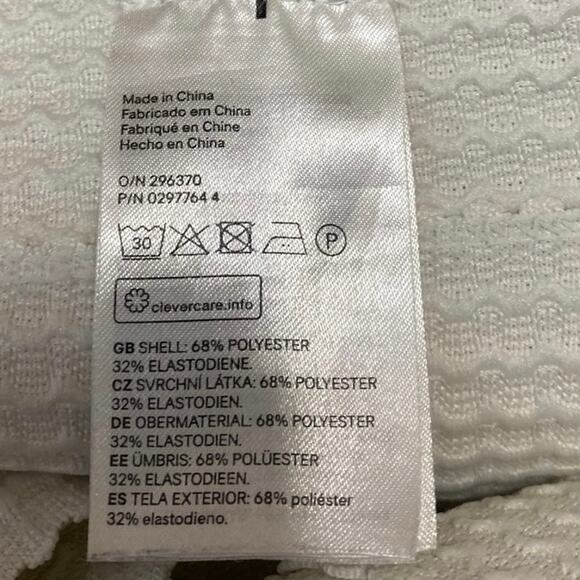 H&M White Embroidered Texture Pleated High Waisted Stripe A Line Mini Skirt Sz M - Picture 6 of 6